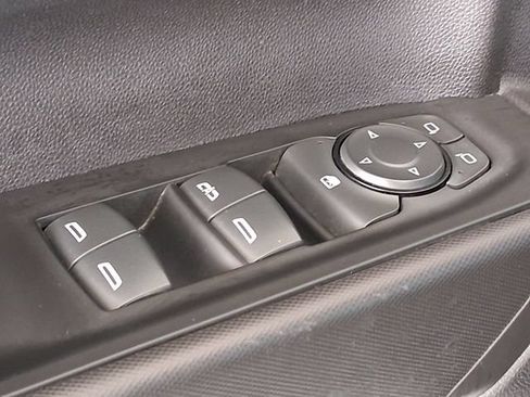 Used 2023 Chevrolet Silverado 1500 Custom RWD image 16