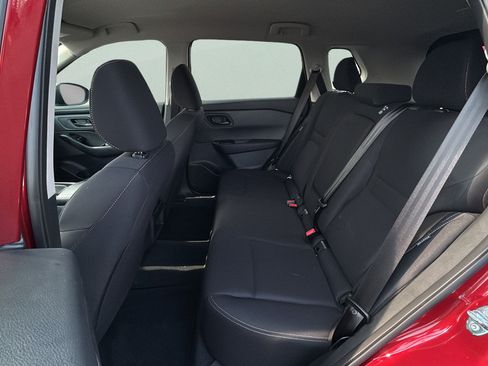 Used 2026 Nissan Rogue S FWD image 16