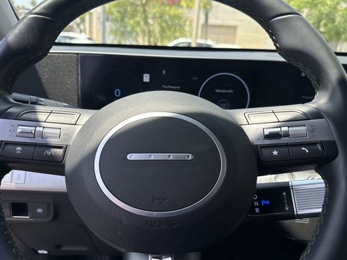 Certified 2024 Hyundai Kona SEL FWD image 17