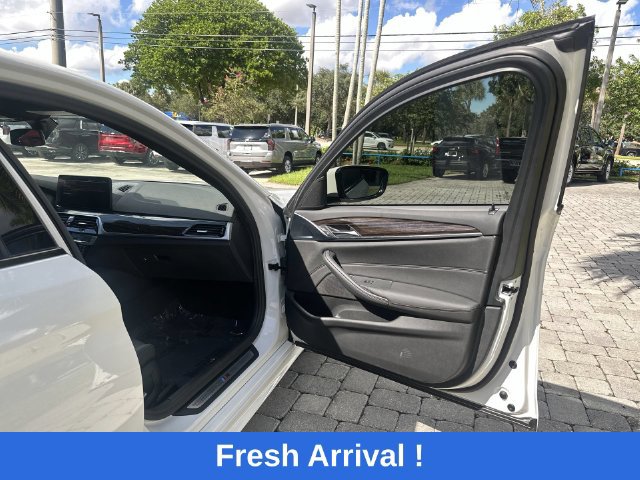 Used 2023 BMW 530i w/ M Sport Package RWD image 23