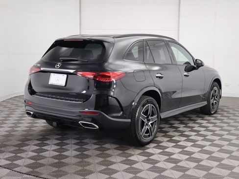 Certified 2025 Mercedes-Benz GLC 300 image 5