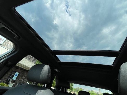 Used 2017 BMW X5 sDrive35i RWD image 30