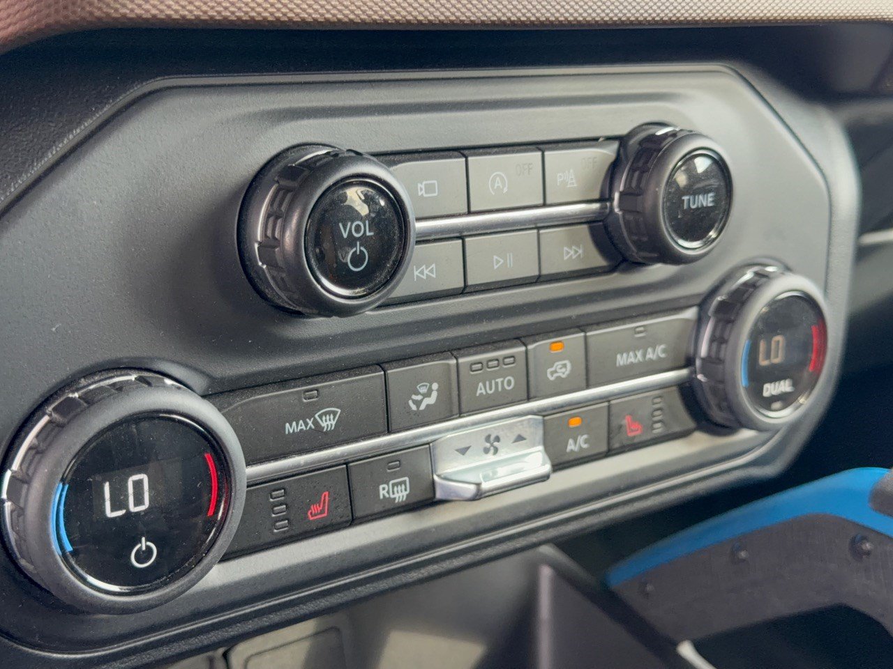 Certified 2023 Ford Bronco Outer Banks AWD/4WD image 22