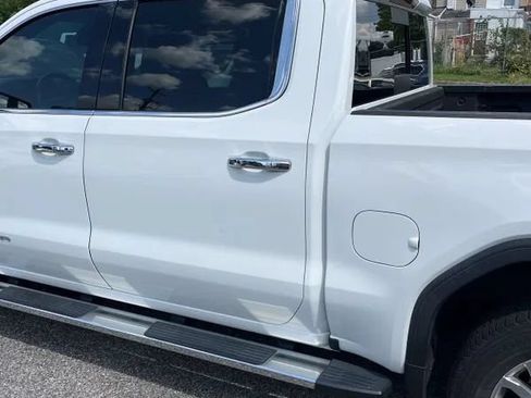 Used 2020 GMC Sierra 1500 SLT w/ SLT Premium Plus Package AWD/4WD image 7