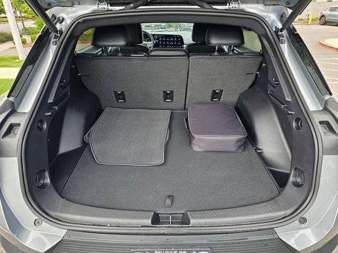 New 2026 Chevrolet Equinox EV LT AWD/4WD image 13