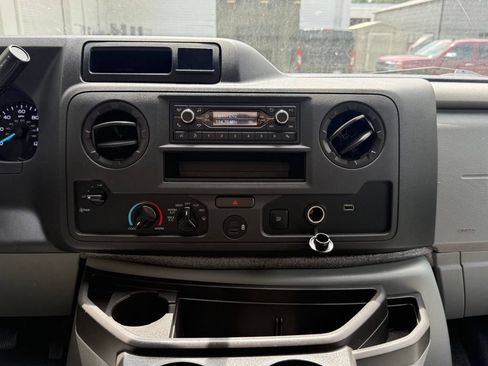 Used 2023 Ford E-450 and Econoline 450 Super Duty w/ Power Windows & Locks Group RWD image 16