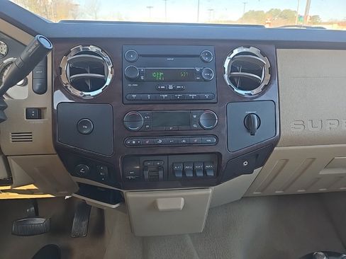 Used 2008 Ford F450 XLT image 10