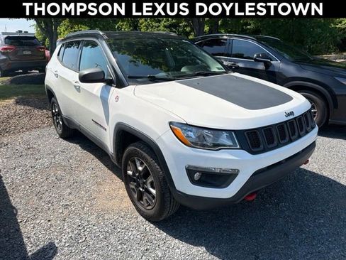 Used 2018 Jeep Compass Trailhawk w/ Navigation Group AWD/4WD image 1