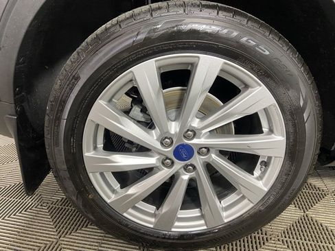 Used 2022 Ford Escape SEL w/ SEL Stealth AWD Package image 25