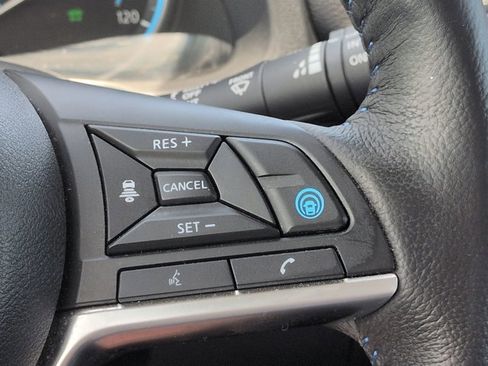Certified 2023 Nissan Leaf SV Plus FWD image 26