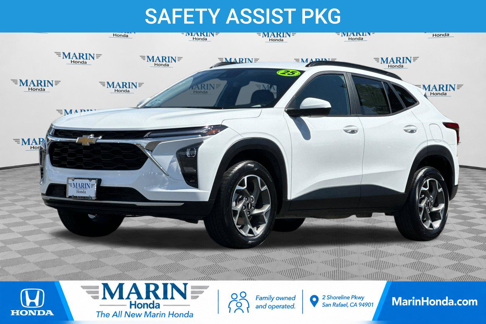 Used 2025 Chevrolet Trax LT FWD image 8