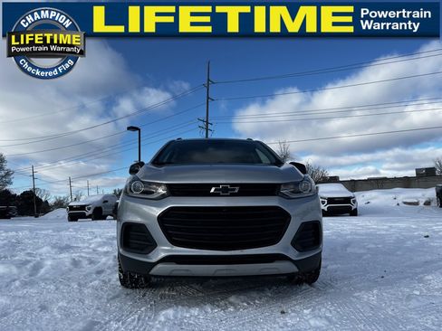 Certified 2022 Chevrolet Trax LT w/ Redline Edition image 4