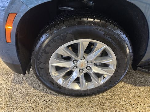 Used 2025 Chevrolet Tahoe Premier image 4