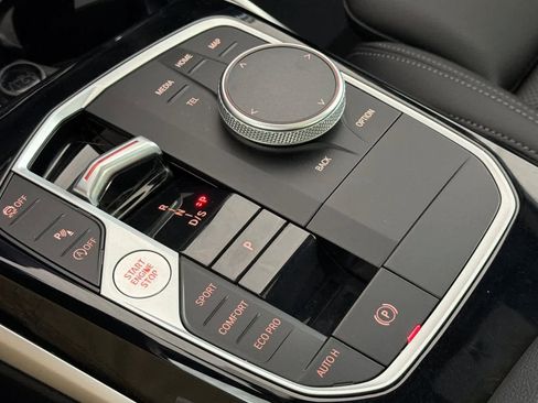 Used 2023 BMW 230i Coupe w/ M Sport Package image 21