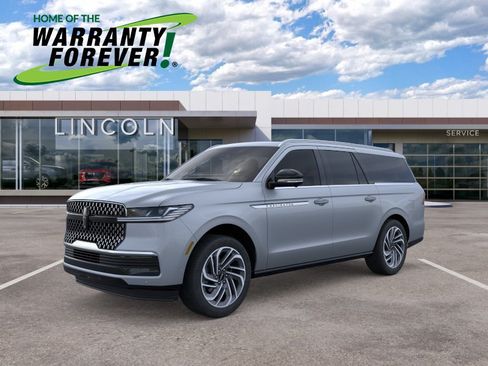 Used 2025 Lincoln Navigator L Reserve AWD/4WD image 1