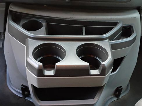 Used 2014 Ford E-350 and Econoline 350 XLT image 27