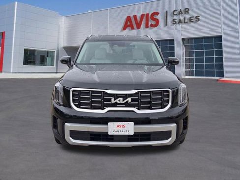 Used 2025 Kia Telluride S image 2