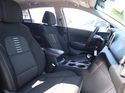 Used 2017 Kia Sportage LX w/ LX Popular Package FWD image 28