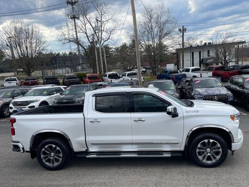 Used 2024 Chevrolet Silverado 1500 High Country w/ Technology Package AWD/4WD image 7