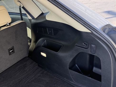 Used 2019 Ford Edge SEL w/ Equipment Group 201A image 13