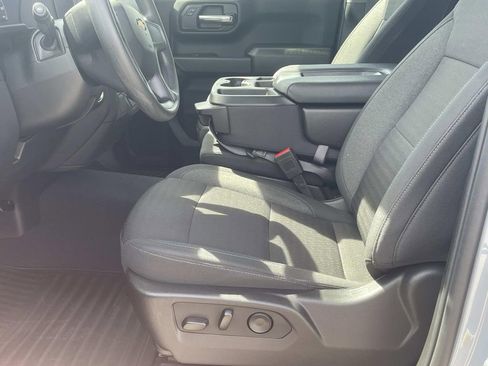 Used 2025 Chevrolet Silverado 1500 Custom w/ Turbomax Blackout Package image 17