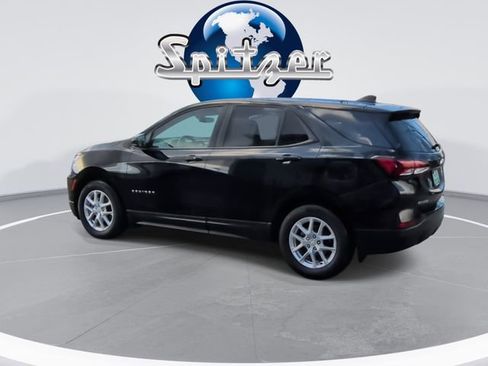 Certified 2024 Chevrolet Equinox LS w/ LS Convenience Package image 8