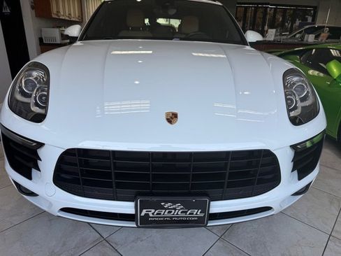 Used 2017 Porsche Macan S AWD/4WD image 28