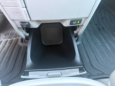 Used 2016 Honda Odyssey EX-L image 22