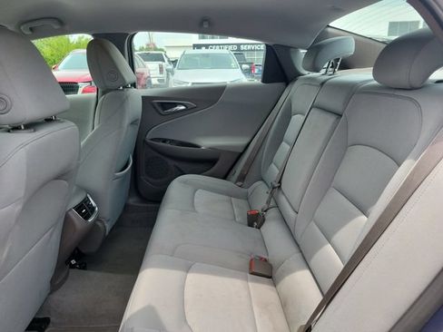 Used 2025 Chevrolet Malibu LT FWD image 10