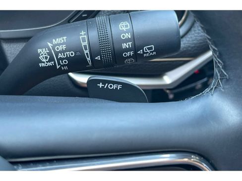 Certified 2024 MAZDA CX-90 Plug-In Hybrid w/ Premium Pkg AWD/4WD image 41