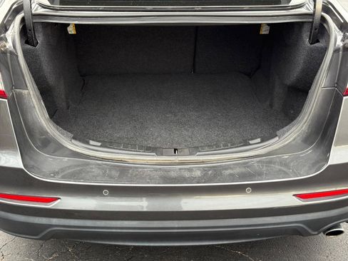 Used 2020 Ford Fusion SE w/ Equipment Group 151A image 6