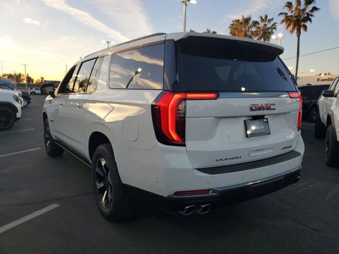 New 2026 GMC Yukon XL AT4 w/ AT4 Premium Plus Package image 3