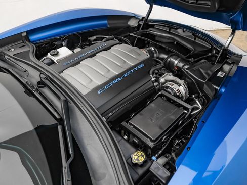 Used 2014 Chevrolet Corvette Stingray Coupe w/ 3LT Preferred Equipment Group RWD image 31