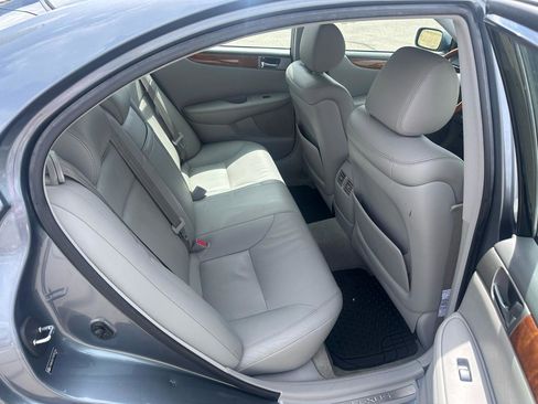 Used 2005 Lexus ES 330 FWD image 14