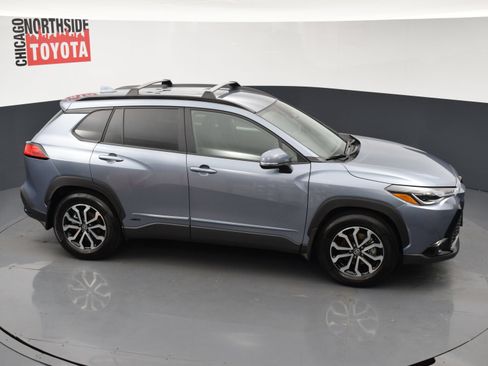 Used 2024 Toyota Corolla Cross AWD Hybrid image 22