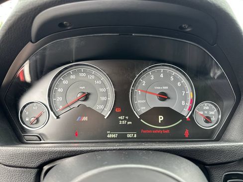 Used 2018 BMW M3 RWD image 21