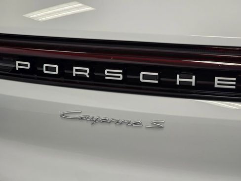 New 2025 Porsche Cayenne S image 23