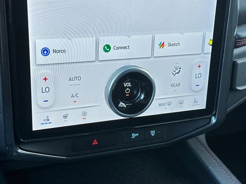 Used 2022 Ford Expedition Max Limited image 21