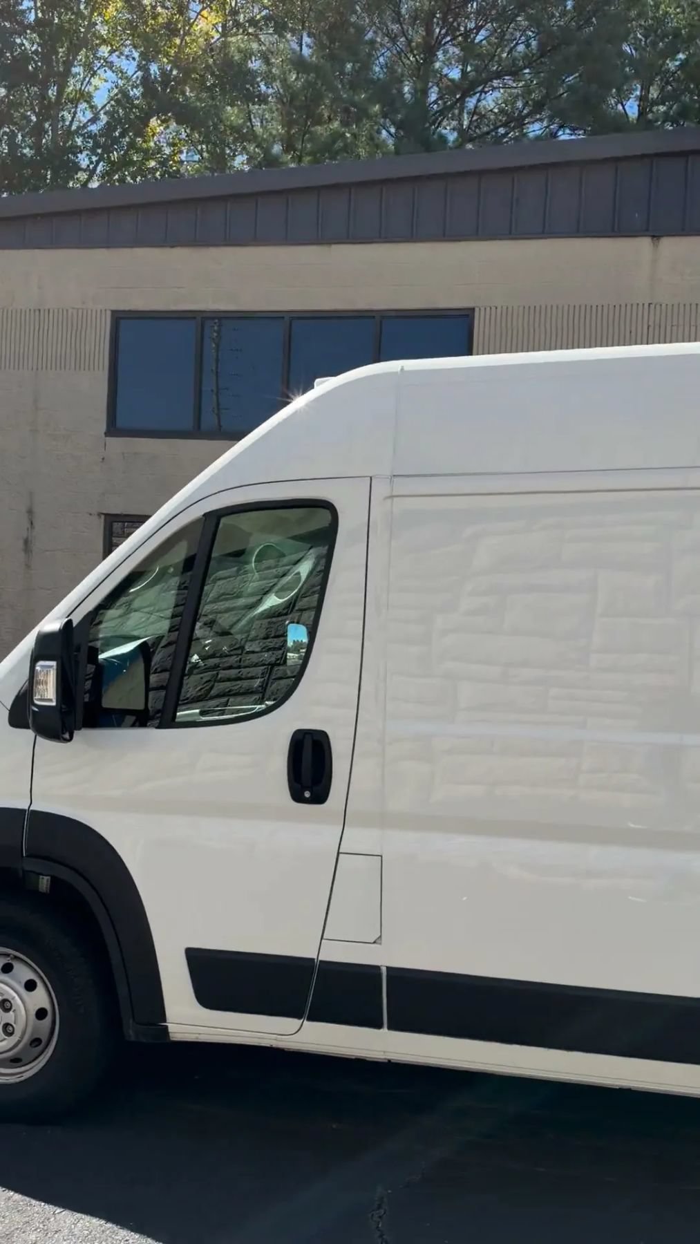 Used 2023 RAM ProMaster 2500 FWD image 50