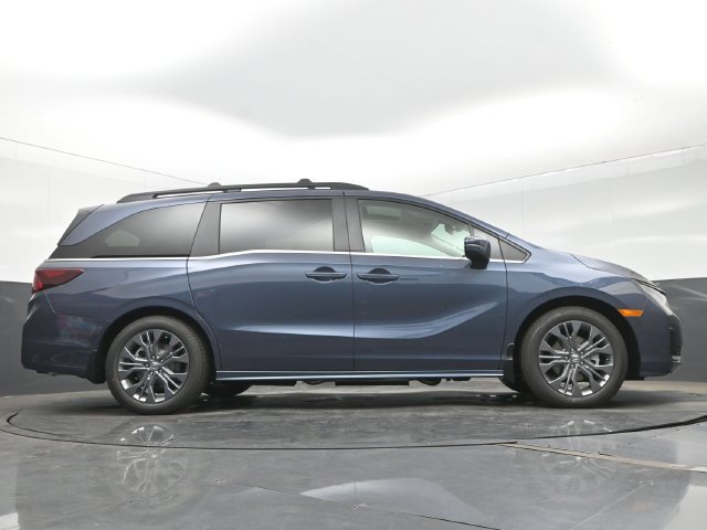 New 2027 Honda Odyssey Touring image 27