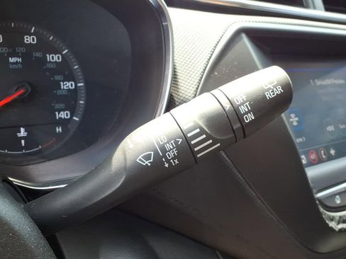 Used 2023 Chevrolet TrailBlazer LT image 25