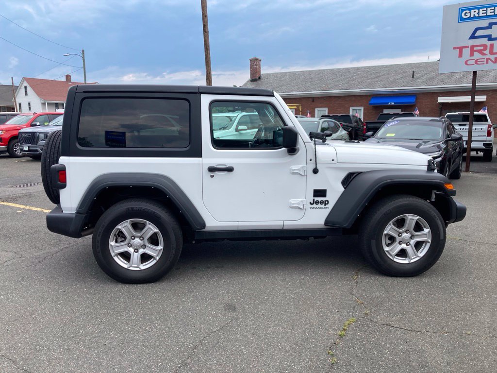 Used 2022 Jeep Wrangler Sport AWD/4WD image 22