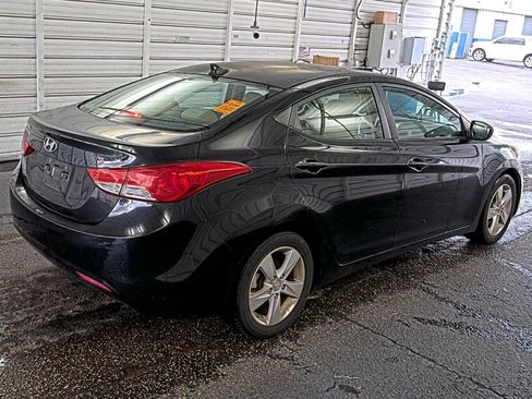 Used 2012 Hyundai Elantra GLS w/ Preferred Pkg 3 FWD image 3