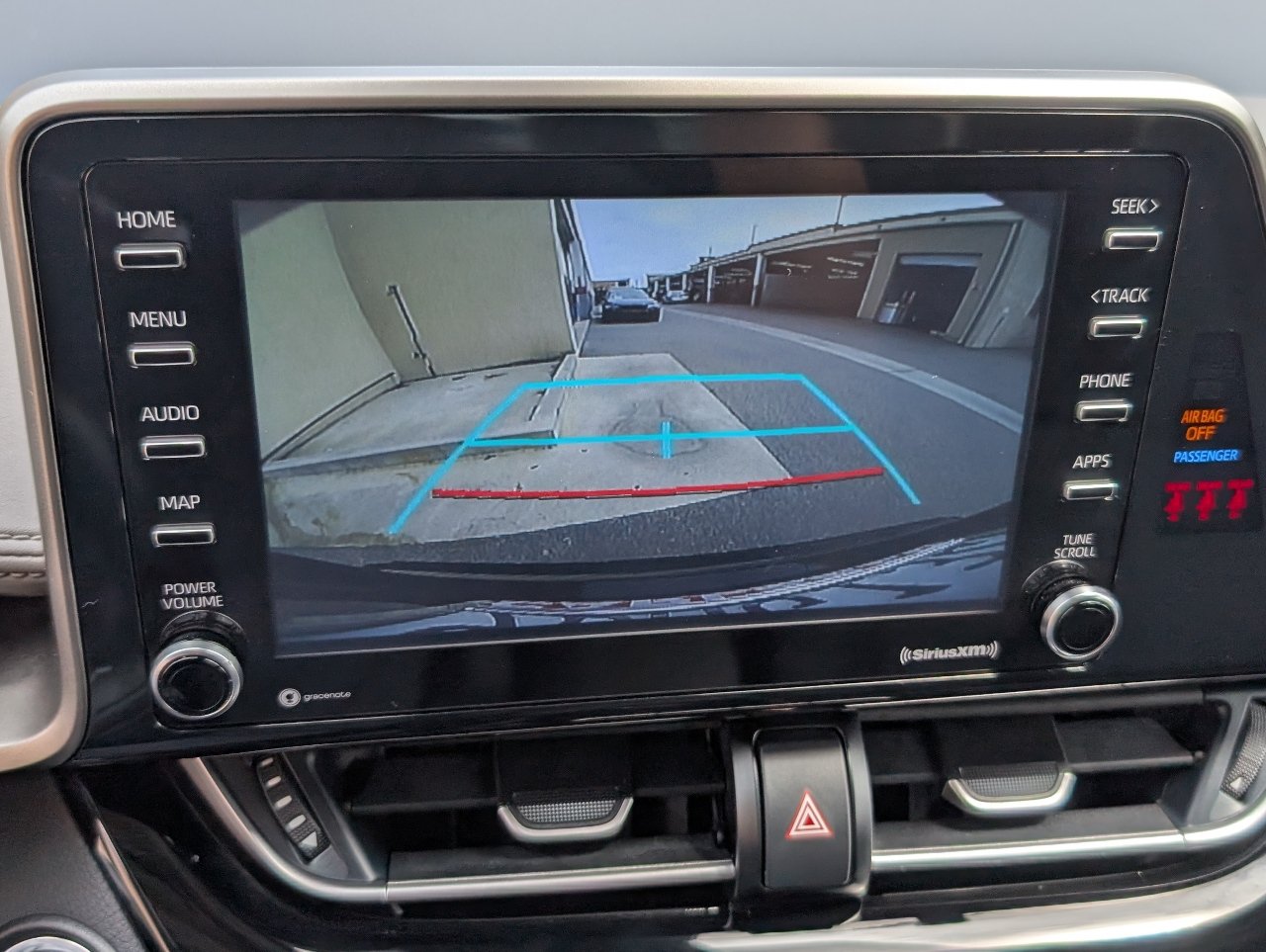 Used 2022 Toyota C-HR Limited FWD image 6