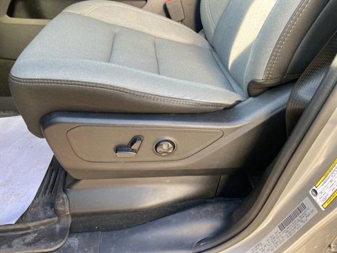 Used 2020 RAM 1500 Big Horn image 9