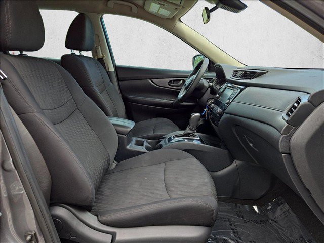 Used 2020 Nissan Rogue S FWD image 20
