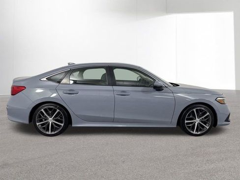 Used 2024 Honda Civic Touring image 37