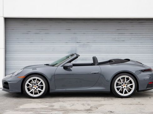 Certified 2025 Porsche 911 Carrera image 2