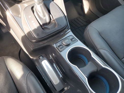 Used 2016 Ford Escape Titanium image 22