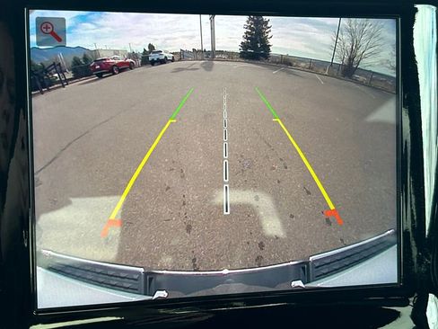 Used 2024 RAM 1500 Laramie image 13